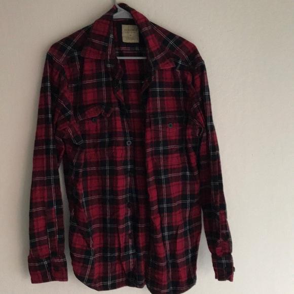 Red flannel - Picture 1 of 1